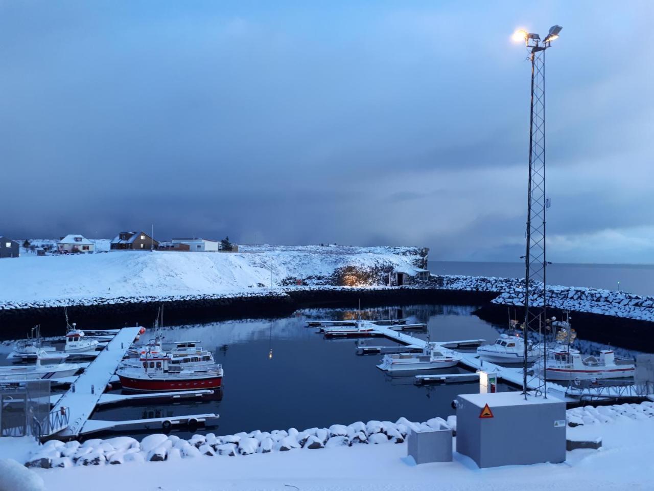 Hotel Duus By Keflavik Airport Екстер'єр фото