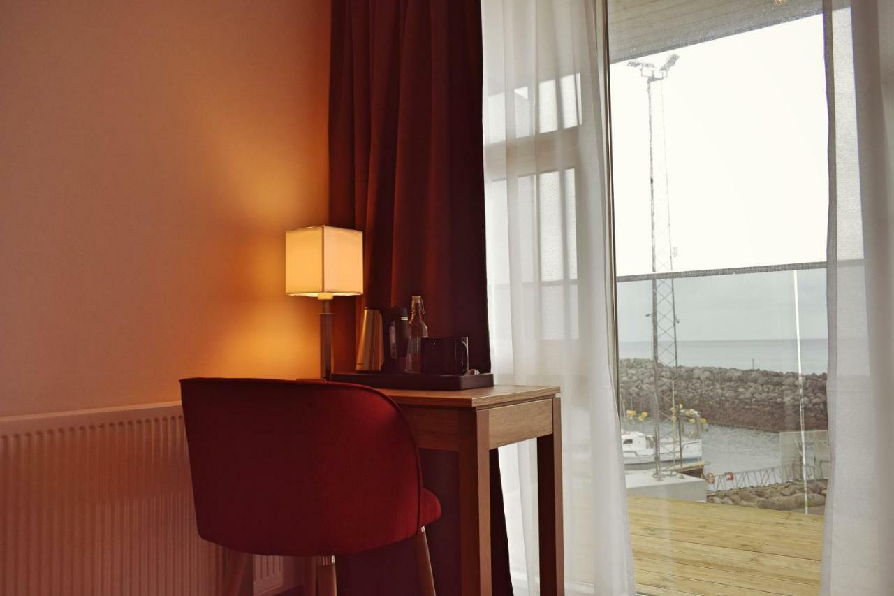 Hotel Duus By Keflavik Airport Екстер'єр фото