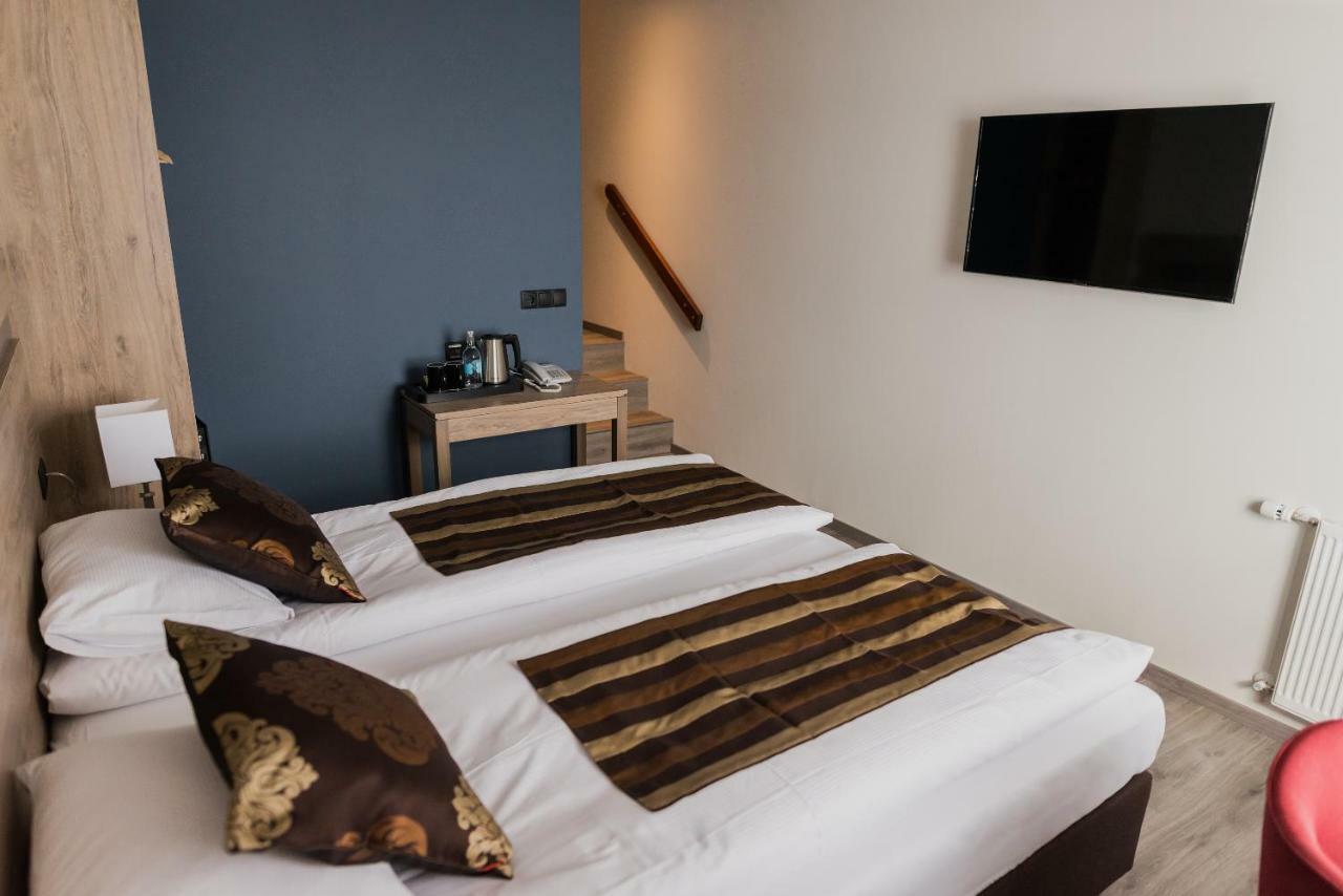 Hotel Duus By Keflavik Airport Екстер'єр фото